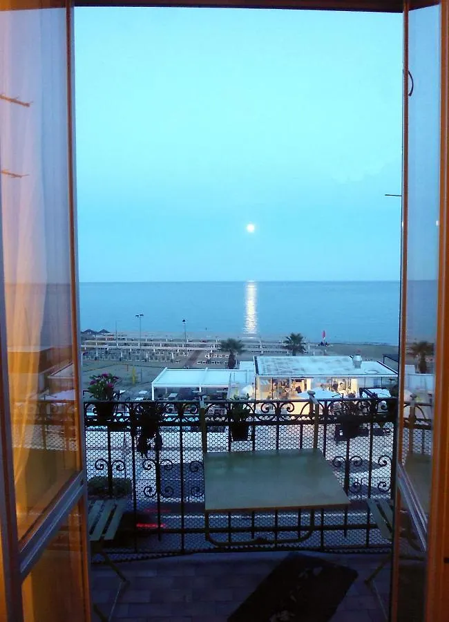 House By The Sea Apartment Albissola Marina 0*,  Italy