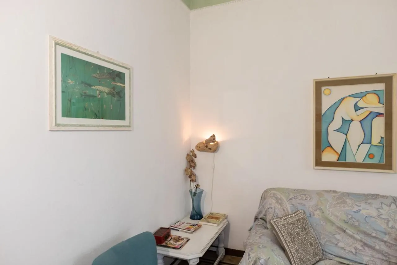 House By The Sea Apartment Albissola Marina