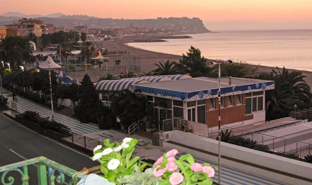 House By The Sea Apartment Albissola Marina