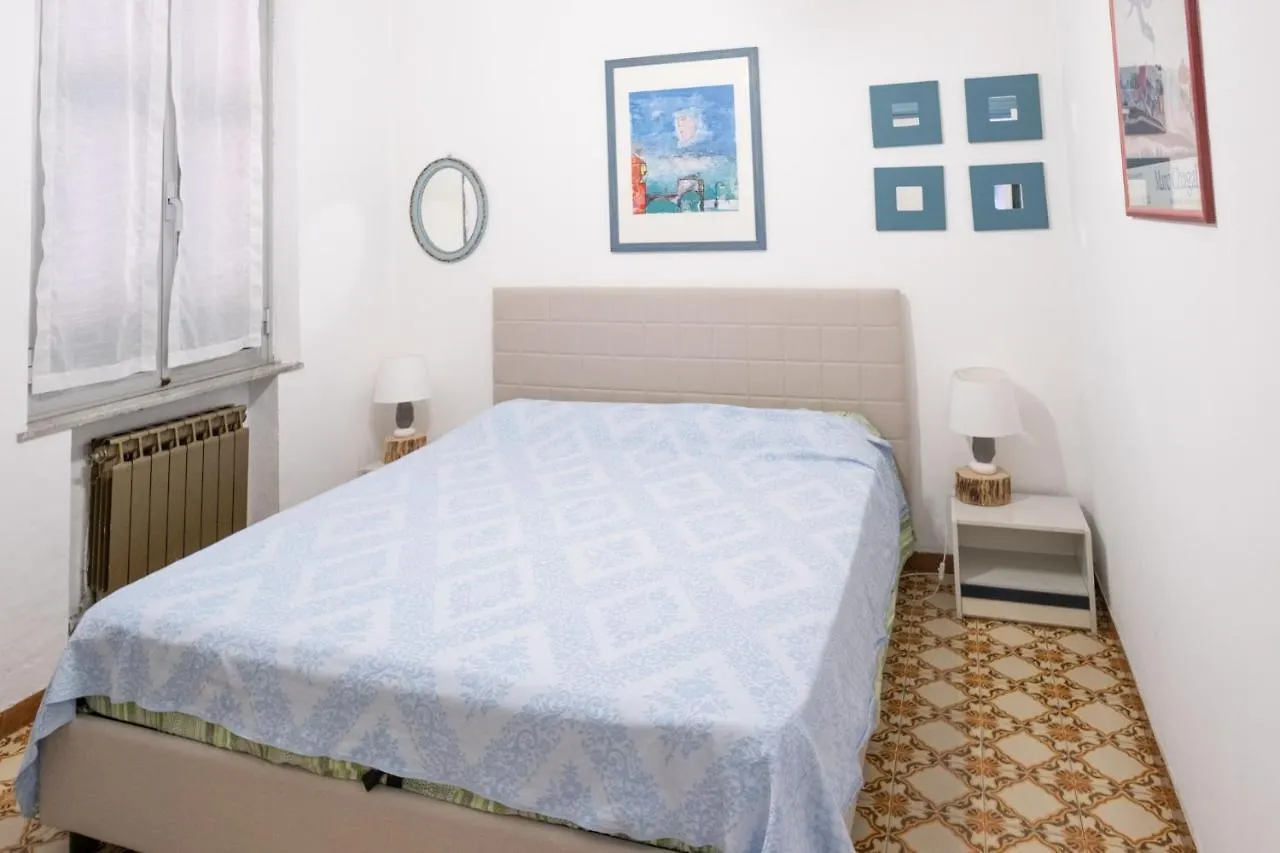 House By The Sea Apartment Albissola Marina
